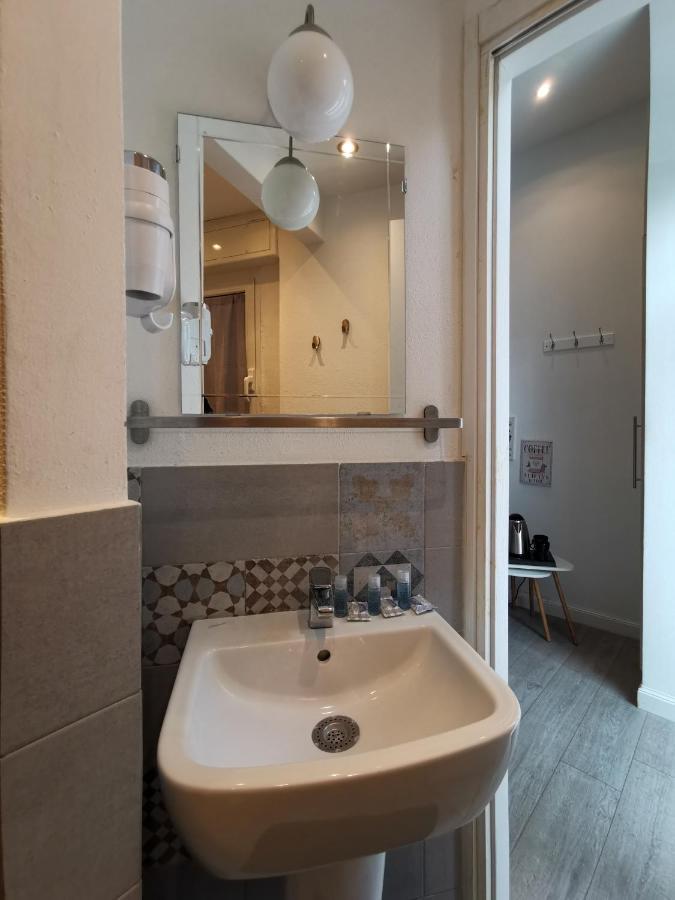 L'Arche Comfort&Relax, Sweet Home Via Eraclito Milan Bagian luar foto